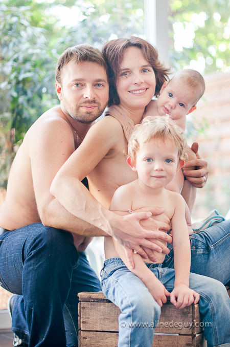 Séance photo famille en studio-portrait d’enfant-Delphine & family